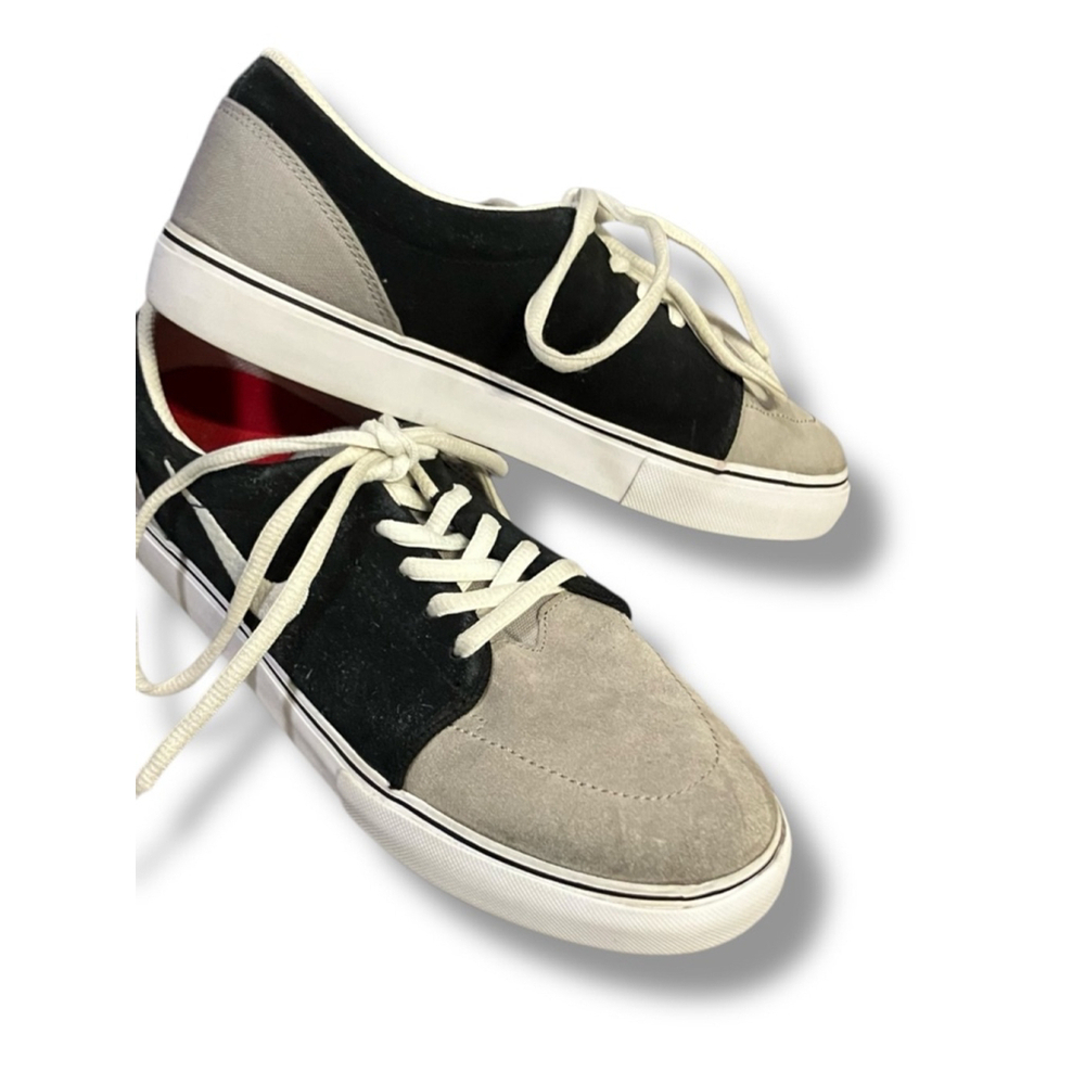 Nike Satire Suede Skate Walking Shoes Black Gray Size 8.5